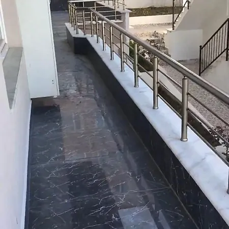 Istanbul, Yalova Am Çınarcık